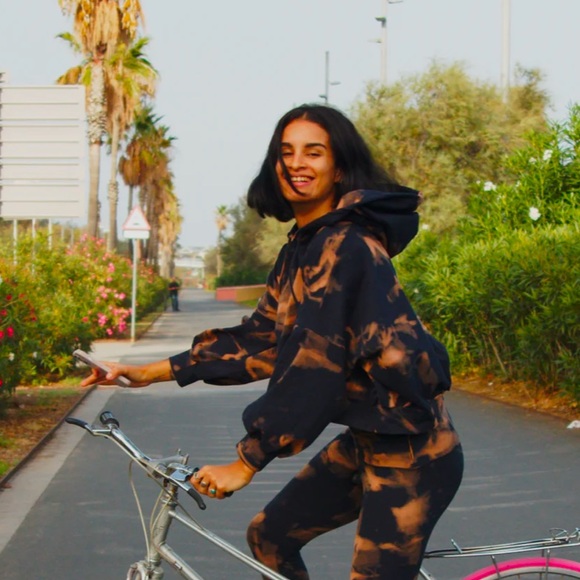 OVERSIZED CROPPED HOODIE IN ACID WASH M/L/XL size - Picture 2 of 7